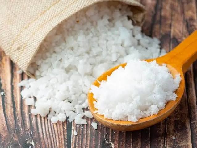 नामवंत कंपनीच्या नावे बनावट मीठाची विक्री