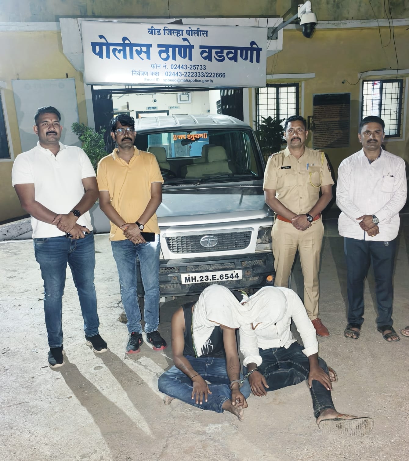 जबरी चोऱ्या करणाऱ्या आंतरजिल्हा टोळीचा एलसीबीने केला पर्दाफाश