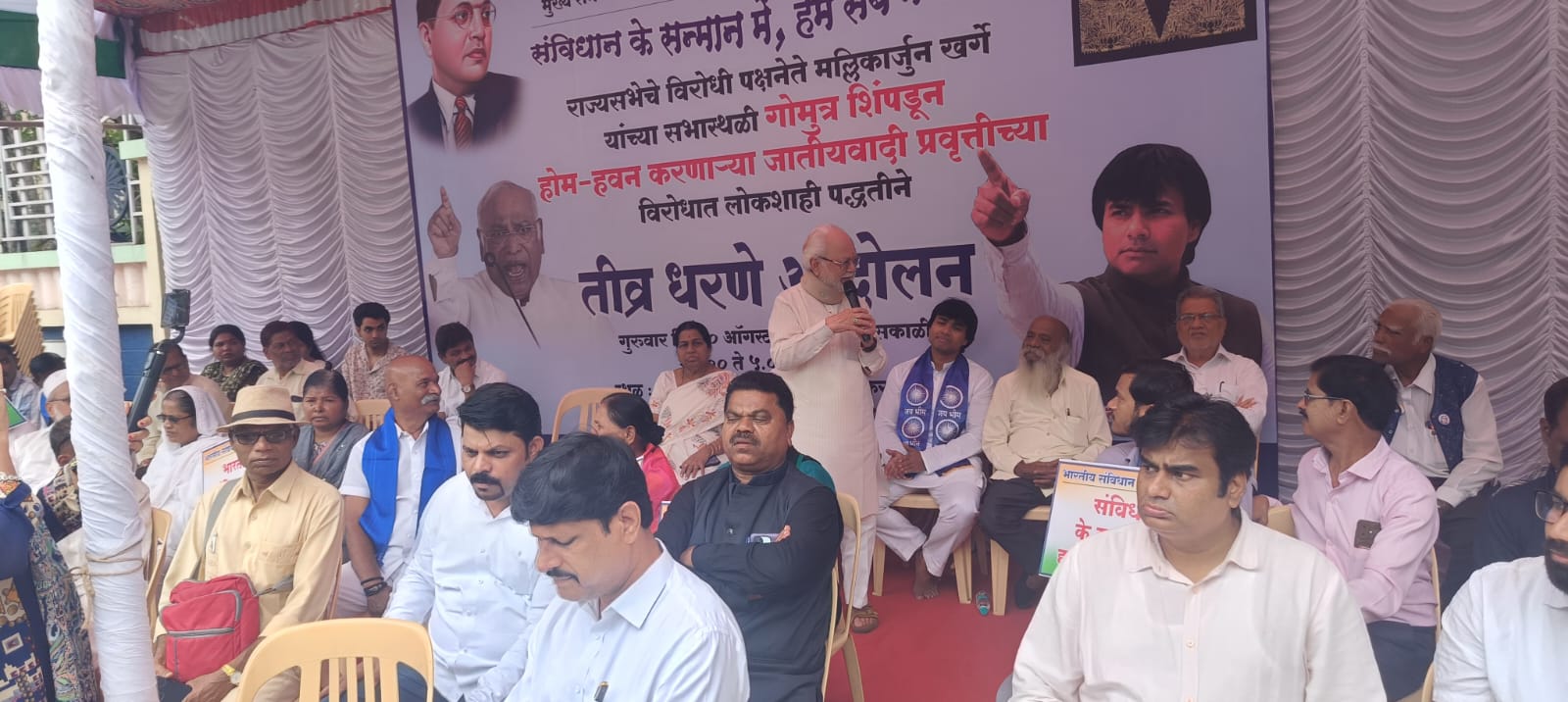 प्रतिगामी शक्तींच्या विरोधात पेटून उठण्याची गरज: उल्हास पवार