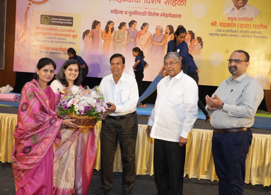 दुसऱ्याच्या दुःखात मदतीसाठी प्रत्येकाच्या घरात एखादी पिगी बँक असावी - चंद्रकांतदादा पाटील