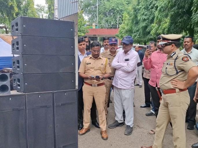 पुणे पोलीस आयुक्तांनी डीजेंना वाजवले, डेसिबलही तपासले