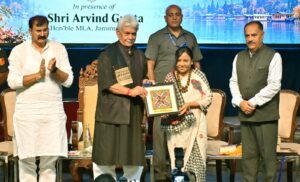 Kashmir Cultural Heritage : राजकारणापलीकडचा काश्मीर जगासमोर; डॉ. वैदेही तामन यांच्या पाच ग्रंथांतून आध्यात्मिक वारशाचा वेध