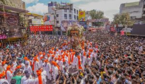 श्रीमंत भाऊसाहेब रंगारी गणपती बाप्पा ‘श्री गणेश सुवर्णधाम’ मंदिरात विराजमान