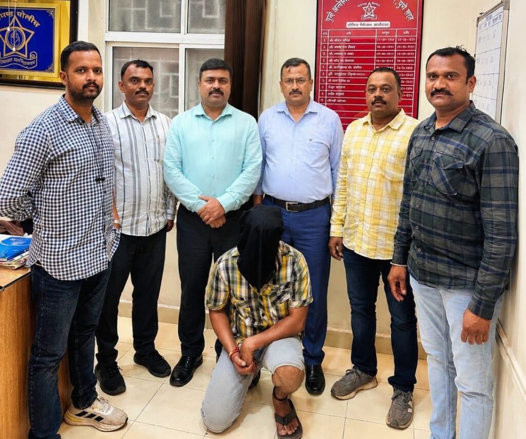 Pune Crime Branch : पुण्यात एक वर्षापासून फरार आरोपीला अटक