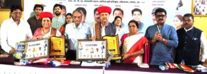 Neelam Gorhe : महापुरुषांचे विचार कृतीत आणा; दुष्काळग्रस्त शेतकऱ्यांच्या पाठीशी उभे राहा-डॉ. नीलम गोऱ्हे