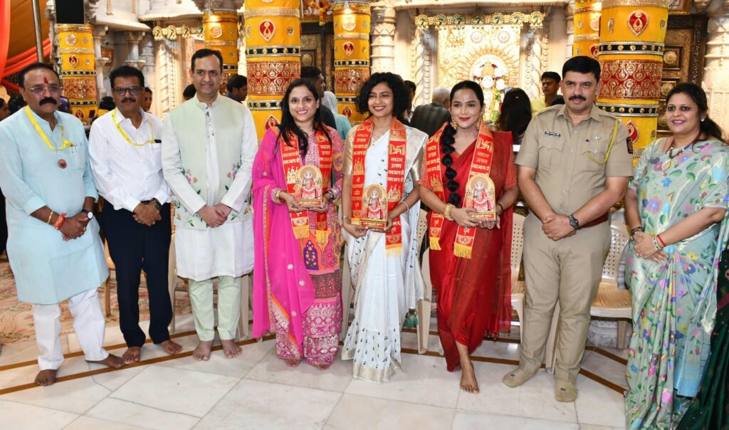 Women Pilots Felicitated Pune